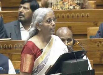 గురజాడ కవితతో బడ్జెట్ ప్రసంగం ప్రారంభించిన కేంద్ర మంత్రి