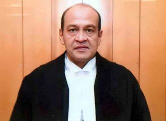 అలహాబాద్‌ హైకోర్టు జడ్జీపై నిషేధపు ఉత్తర్వుల ఉపసంహరణ