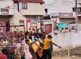 మూడు నెలల రేషన్ కోసం