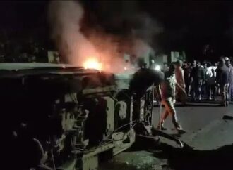 కొల్హాపూర్‌లో రెండు వ‌ర్గాల మ‌ధ్య ఘ‌ర్ష‌ణ‌