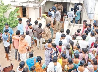 సామర్లకోటలో ముగ్గురి హత్య