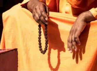 బంగ్లాదేశ్ జాతీయులతో సహా.. 14 మంది నకిలీ బాబాలు అరెస్ట్‌